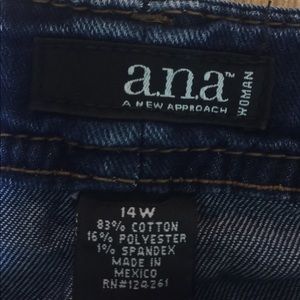 a.n.a Women’s Capris